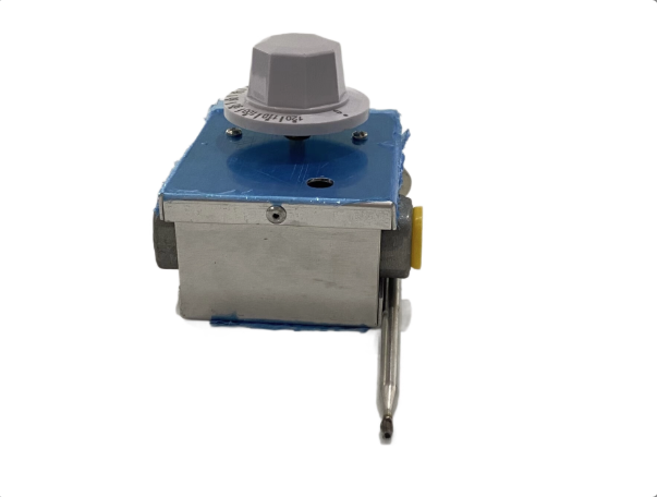 Газовый нагреватель и газовый термостатический клапан для газовой фритюрницы с наружным корпусом